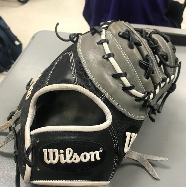 Wilson A2000 1B Mitt