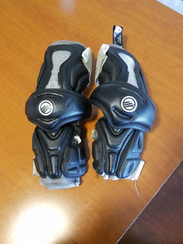**Maverik Rome NXT Arm Guards**