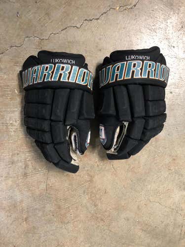 Lukowich Warrior MIA Franchise Gloves Senior