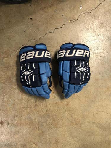 Bauer Nexus Gloves Maine colorway