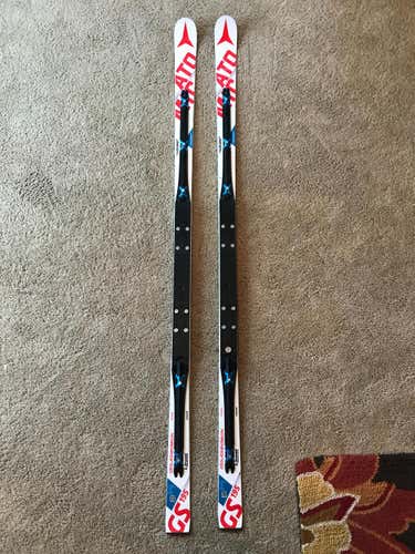 Atomic World Cup 35 meter GS Skis