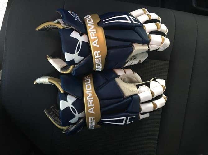 Mount St. Mary’s UA Command Gloves