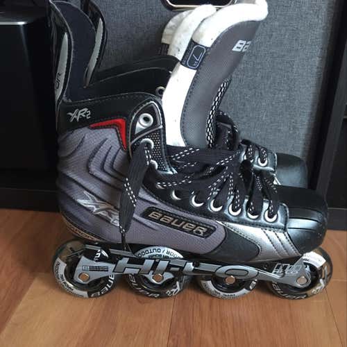Bauer Vapor xr2 Skates Worn Once!