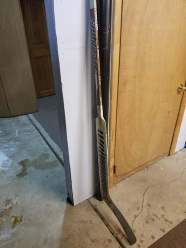 Warrior Goalie Stick Senior like new