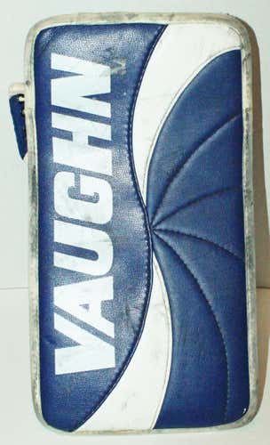 VAUGHN VELOCITY 7000 SR GOALIE BLOCKER SENIOR GOAL ICE HOCKEY ADULT BLU/WHT USED