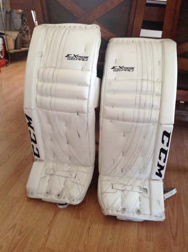 CCM EFlex Pro Intermediate Goal Pads 30+1” White