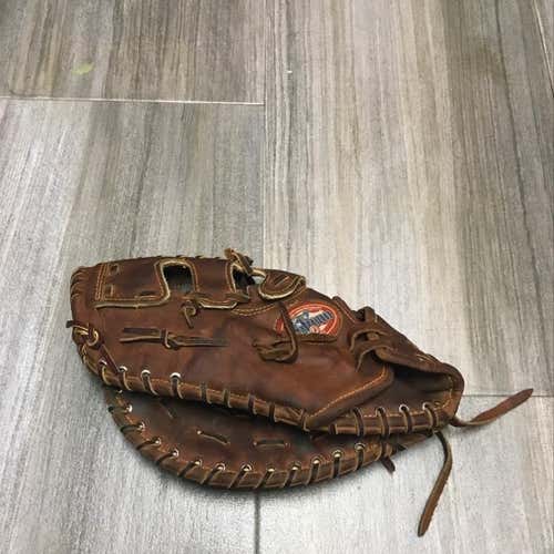 Nokona First Base Mitt