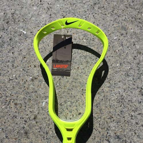 BNWT Volt Nike Lakota