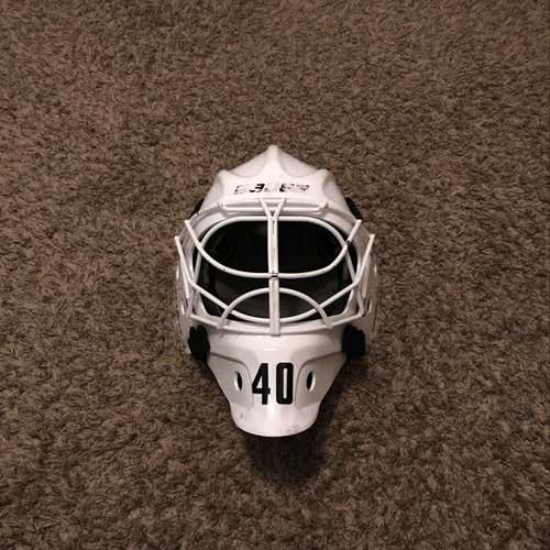 NME5 Bauer Goalie Mask