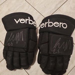 Ducks game worn and signed Nick Ritchie Verberos, size 14", LOA