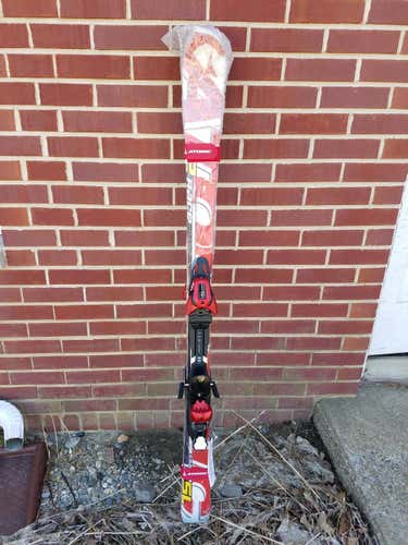 New Atomic Kids 137 SL Racing Skis with Atomic 3-10 Bindings