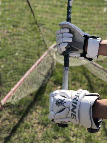 Brine King Superlight 3 Gloves (Barely Used)