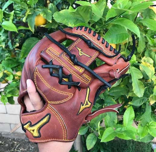 Mizuno Pro Limited gmp 400