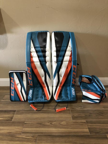 New CCM Extreme Flex III Goalie Equipment (Full Set) Senior