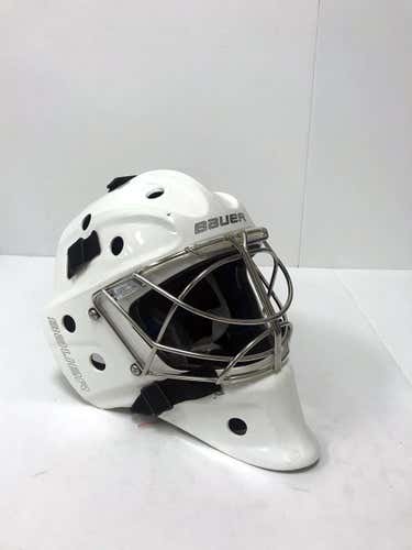 White Bauer Goalie helmet Large