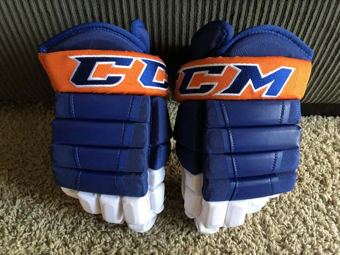 CCM Pro Stock 14”  HG97XP New York Islanders Stadium Series Gloves
