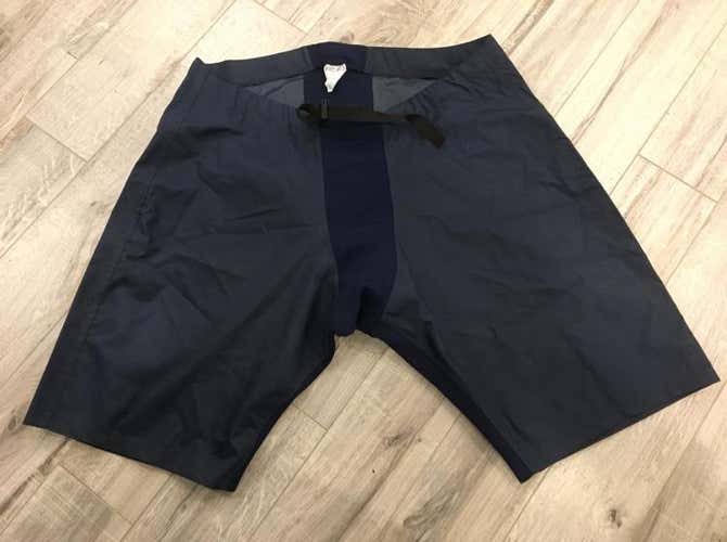 2 Medium & 2 Large Pant Covers