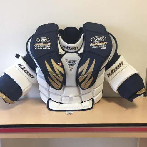 McKenney Instinct 490 Chest/Arm Int XL