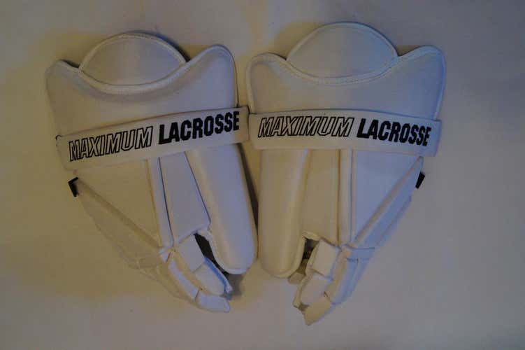 Maximum Lacrosse Box Goalie Gloves MX-GG-2018