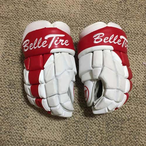 Warrior Surge Pro 15” Hockey Gloves (Belle Tire)