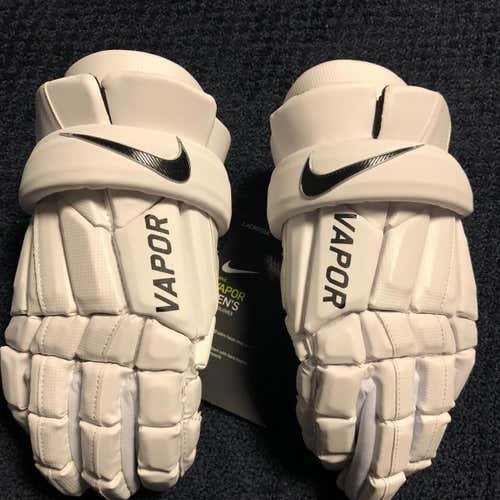 Brand New Nike Vapor 3 Gloves