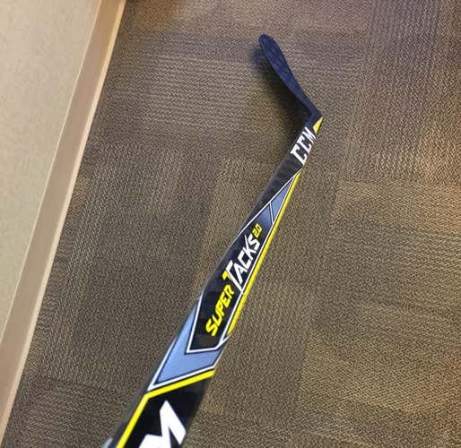 CCM SuperTacks 2.0 LH P90 Grip