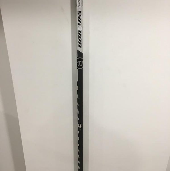 Warrior Dynasty AX3 Right Handed 70 Flex W03 Kopitar Curve