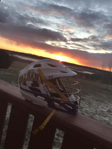 UAlbany R Helmet