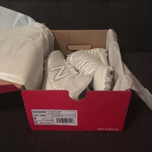 NWT: New Balance Burn X Cleats