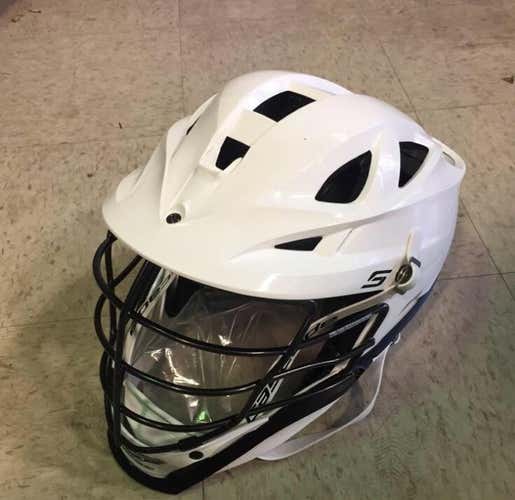 Cascade S - White With Black Mask