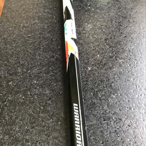 Warrior Kryptolyte Lacrosse Shaft