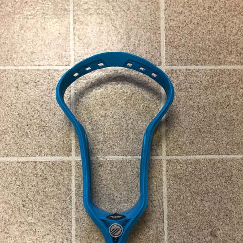 NEW Maverik Hyper Blue Kinetik Unstrung