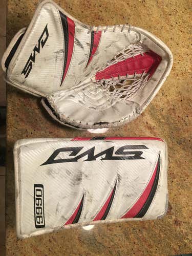Jr Size Sherwood Blocker and Glove set, white/Black/Red