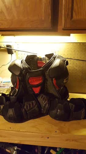 CCM U+ Shoulder/Elbow Pads Sn Large