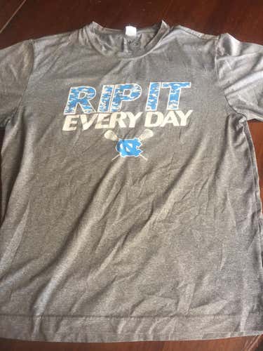 UNC lax T-shirt