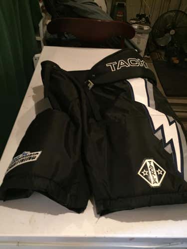 Pro Custom Pants Senior black size 50 Tackla Pants with leg zippers