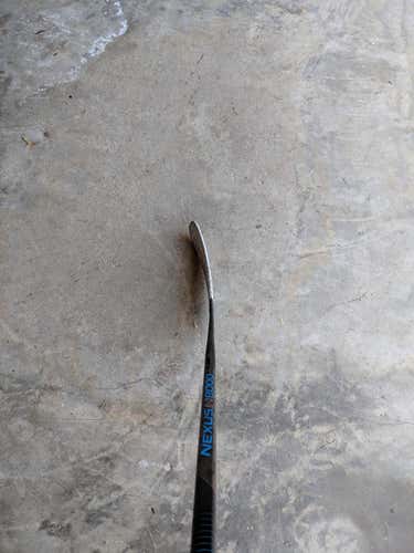 Bauer Nexus Stick Righty Toe 71 - 75 Intermediate