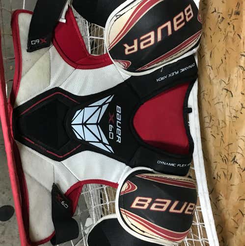 Bauer X60 Shoulder Pads Size Large