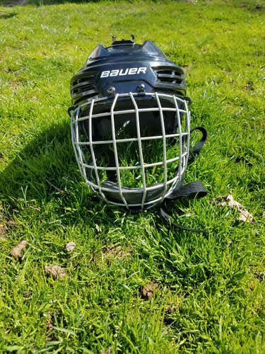 Bauer IMS 5.0 senior used medium Helmet w/ cage