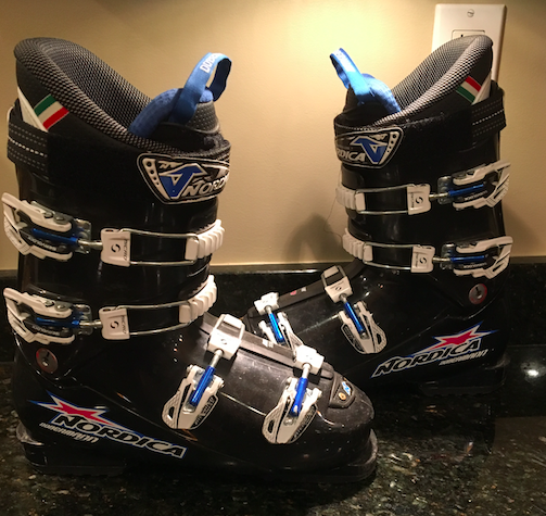 Nordica Dobermann 70 flex ski boots