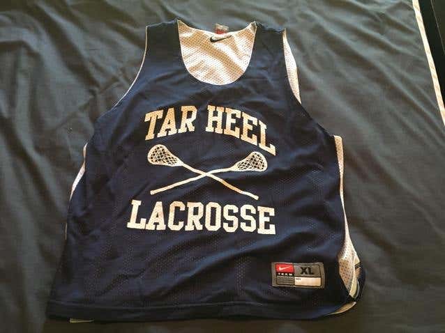 UNC LACROSSE PINNIE