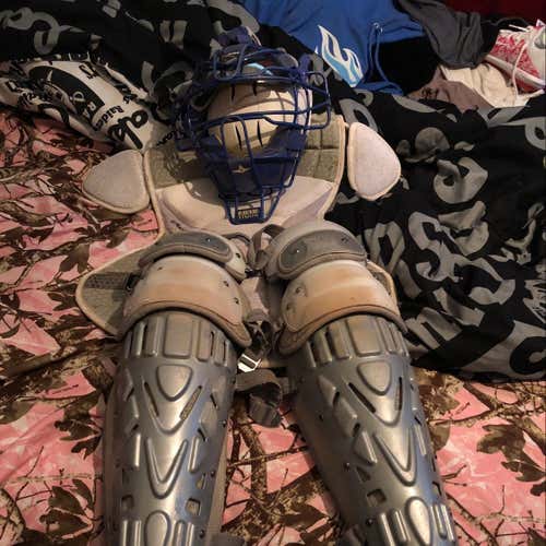Rawlings Catchers Gear With All Star Mask