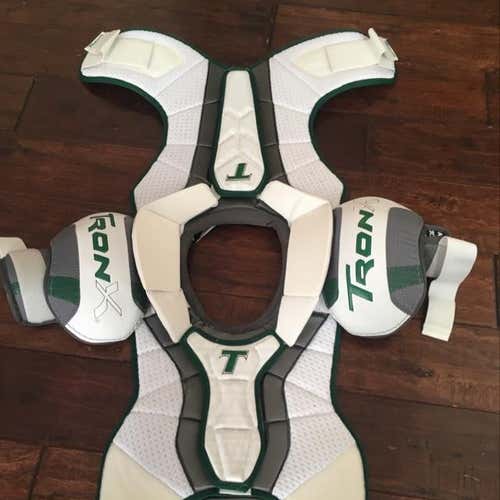 TronX Medium Sr Shoulder Pads