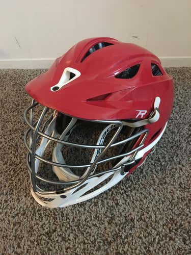 New Cascade R Helmet Adult -Red/White/Chrome