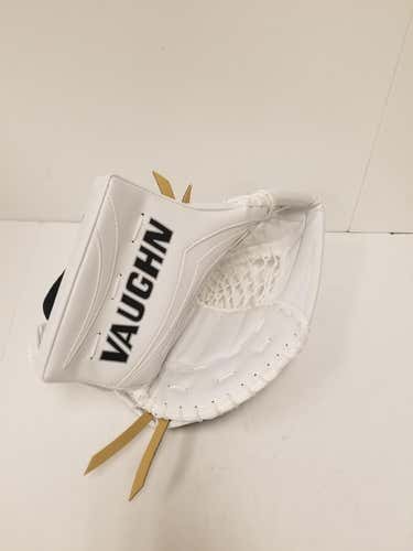New Vaughn Goalie Glove Dejardins