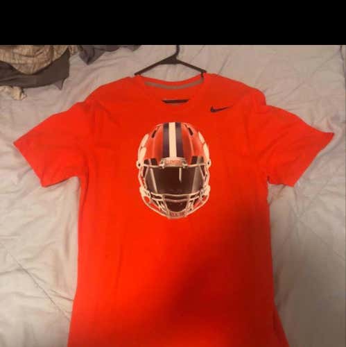 2 New Clemson Football T Shirts In Large