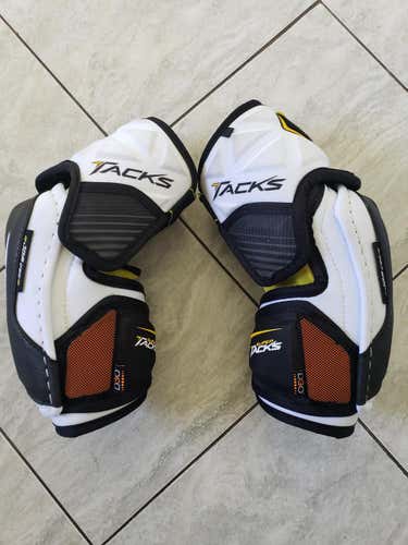 Barely used CCM supertacks elbow pads, size large