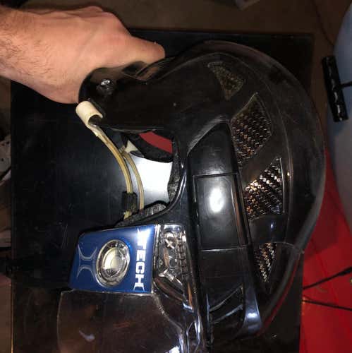 Reebok (RBK) 9K Large Helmet With Three Point Connect Visor