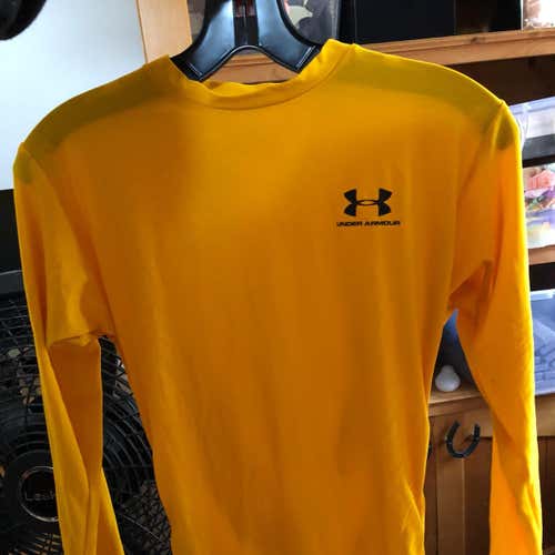 Under Armor Cold Gear Long Sleeve Compression Shirt(Medium)