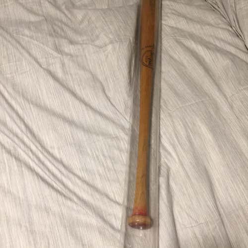 Vintage “PETE ROSE” Back Up Game Bat.
